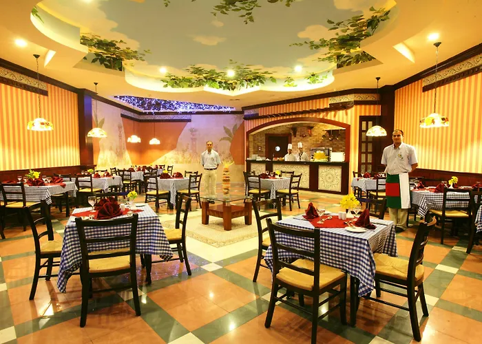Rehana Royal Beach Resort - Aquapark & Spa - Family & Couples Only - Premium Ultra All-Inclusive 24H Szarm el-Szejk